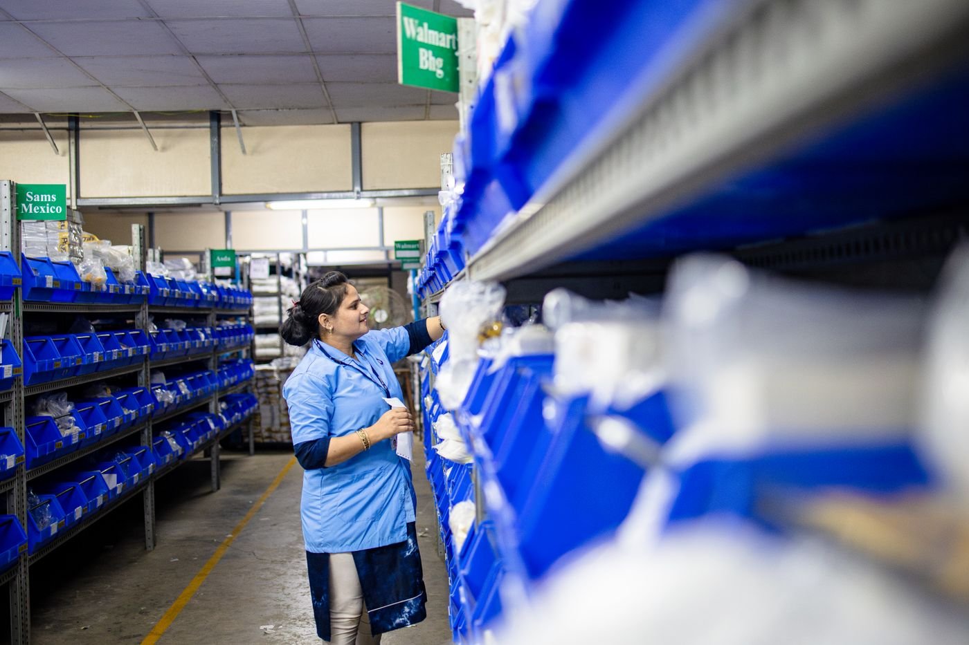 Technology product warehouse and inventory operation